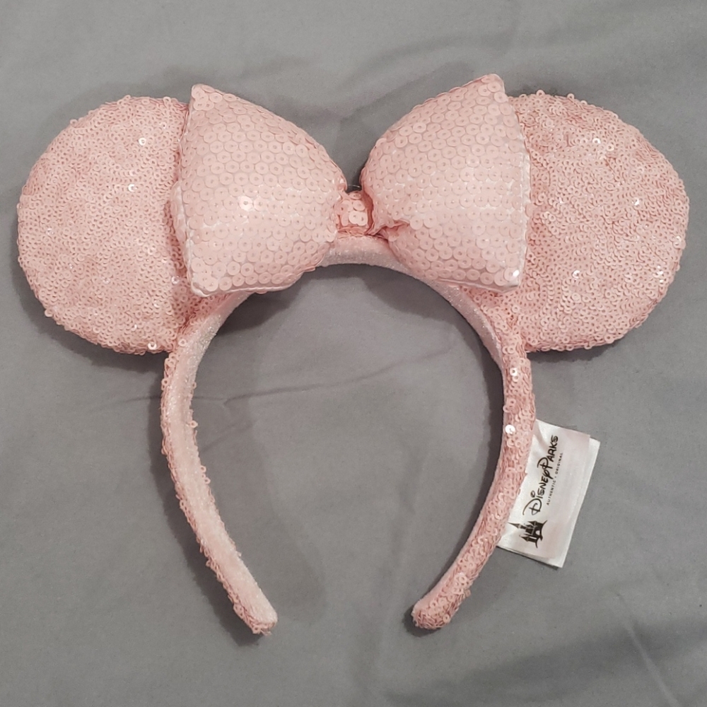 Millennial pink minnie mouse ears